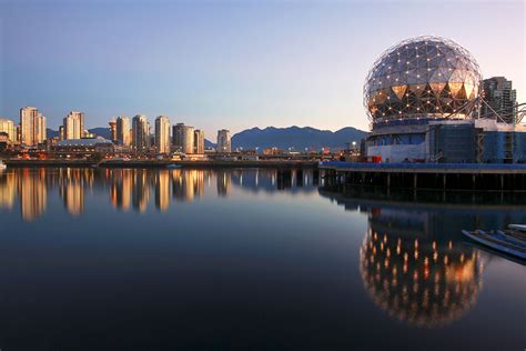The Top 10 Neighborhoods To Visit In Vancouver