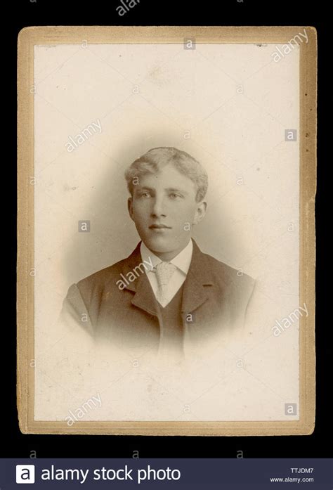 Cabinet Card Hi Res Stock Photography And Images Alamy