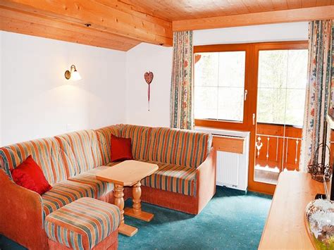 The accommodations is 24 mi from bad zwischenahn, and guests benefit from complimentary wifi and private parking available on site. Haus Öfeler -Wohnung 1-2 Personen - Leutasch Seefeld Tirol