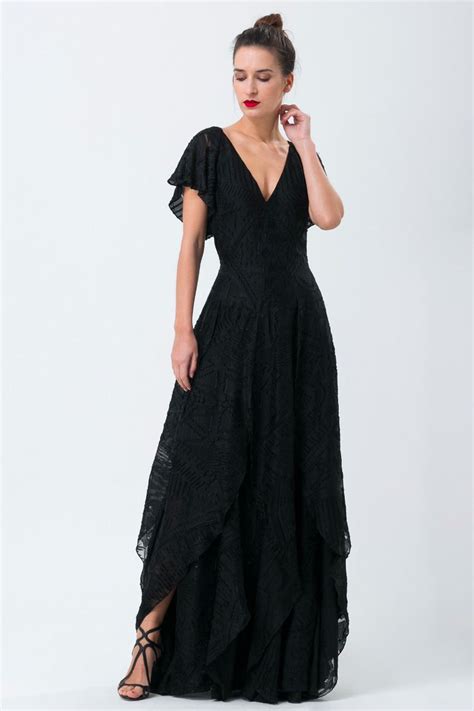 Robe en guipure à encolure rond robe cérémonie manches 3/4 marque romantica lingerie 48.90 € t.t.c. Robe guipure | Robe guipure, Robe longue mousseline, Robes ...