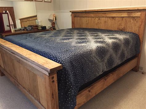 Diy Farmhouse Bed King Version Diy Farmhouse Bed Bed Furniture