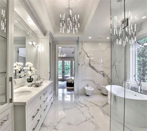 20 Stunning Master Bathroom Design Ideas