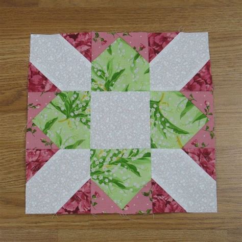 Easy Pattern Prairie Flower Quilt Block Flower Quilt Block Flower