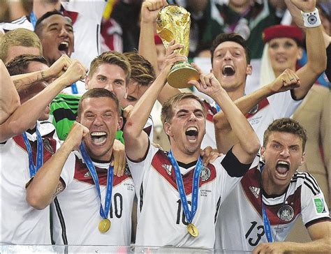 Joachim Low Philipp Lahm Deserves Player Of The Decade Award From Fifa