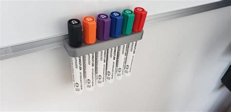 Whiteboard Markers Essential Tools For Classrooms 3steps