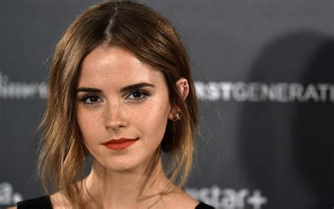 Emma Watson Posts Facebook Plea To Help Find Her Missing Rings London