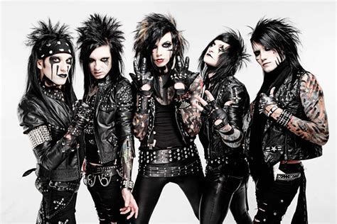 Black Veil Brides Andy Biersack Shatters Three Ribs After 15 Foot Fall