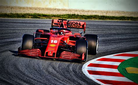 Последние твиты от charles leclerc (@charles_leclerc). Télécharger fonds d'écran 4k, Ferrari SF1000, chemin de ...