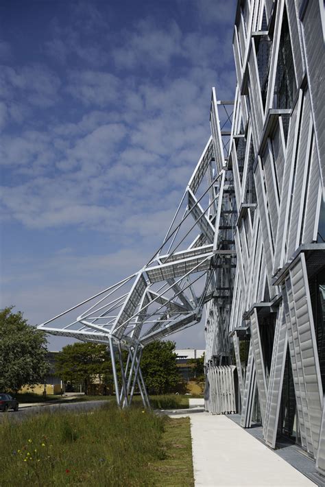 Dominique Perrault designs the Mechanics Hall at EPFL - Archpaper.com