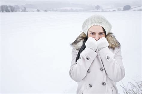 Heres The Reason Why Some People Feel The Cold More Than Others