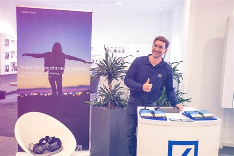 Jim reid, analyst der deutschen bank,. Deutsche Bank » Virtual Reality Roadshow » VR ...