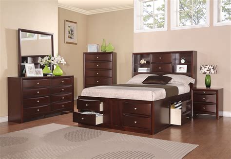 They are typically hardwood with a veneer to give it a finished look. Bedroom Furniture Storage Drawers HB FB California King ...