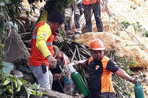 Several Dead In Cebu Landslide Dozens Feared Trapped Abs Cbn News