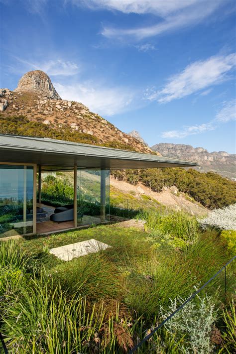 A Clifftop Home With 360 Degree Mountain And Ocean Views Contemporist