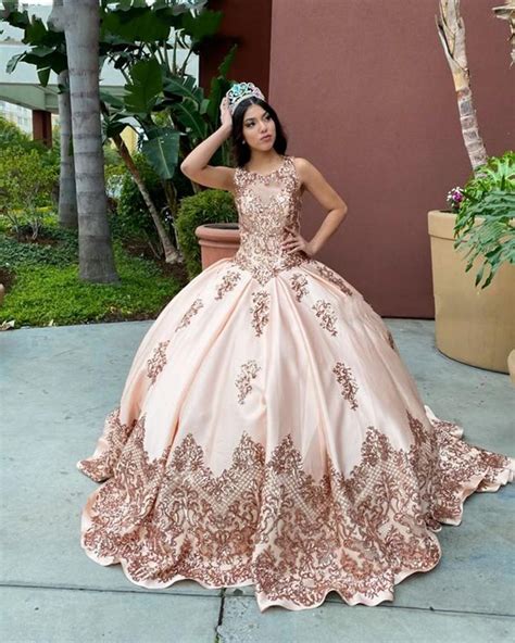 Compre vestido na estação store, vestidos de festa, curtos, midis, longos e vestidos farm. Rose Gold Quinceanera Dresses With Seuqins Applqiues Jewel Neck Sleeveless Sweet 16 Dress Sweep ...
