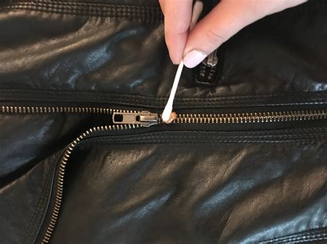 How To Fix A Broken Zipper