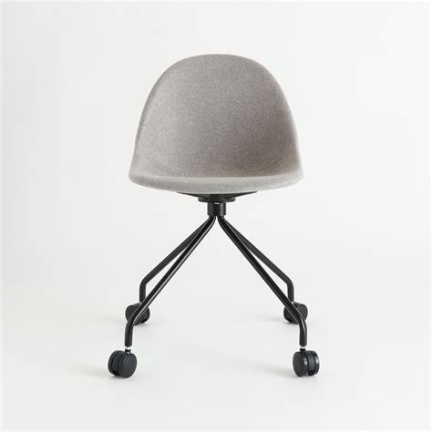Kanoa Caster Chair Light Grey Rughaus