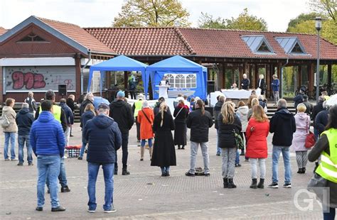 Der britische sänger nick kamen (59) ist tot. Querdenker-Demo in Nordhorn: Corona-Maßnahmen sofort beenden