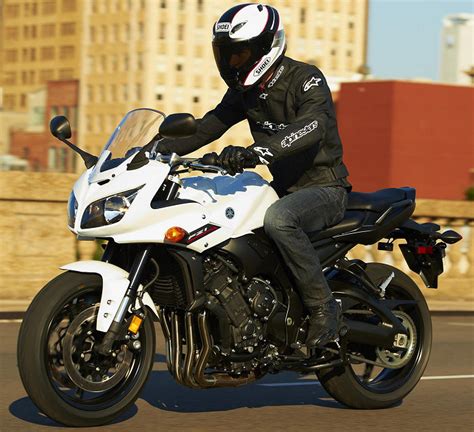 Yamaha Fz1 1000 Fazer 2013 Fiche Moto Motoplanete