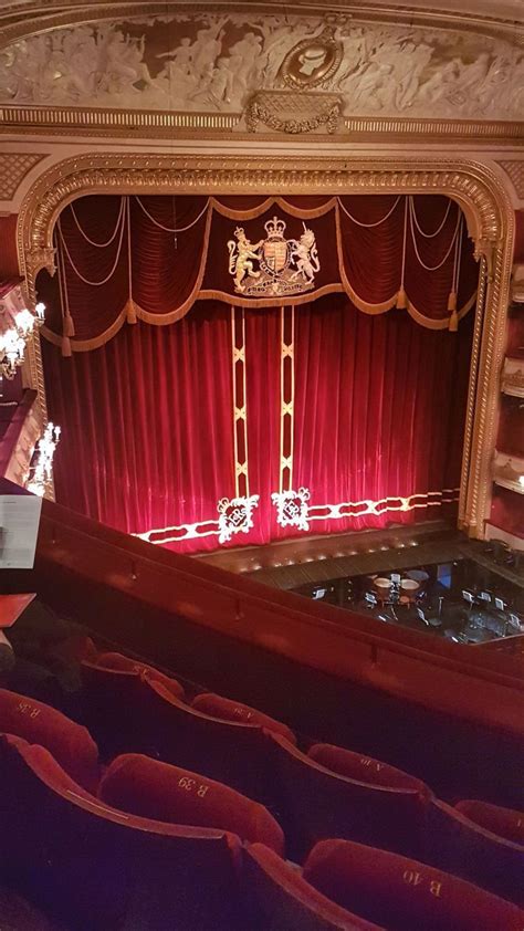 Theater Aesthetic The Royal Opera Theatre In London Uk Home To The