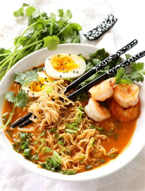 For a quick dinner with lots of flavor make a quick vegetable curry with coconut milk. Red Curry Coconut Ramen | Recipe | Food recipes, Ramen ...