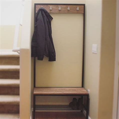 How To Build A Coat Rack Bench That Fits In Your Entryway Catenus