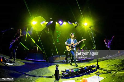 Mike Marsh Musician Photos And Premium High Res Pictures Getty Images