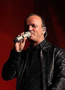 Buona vita is a 2003 compilation album of the best of early recordings by gigi d'alessio which sold half a million copies, and heralded his popular success. Gigi D'Alessio - Wikipedia