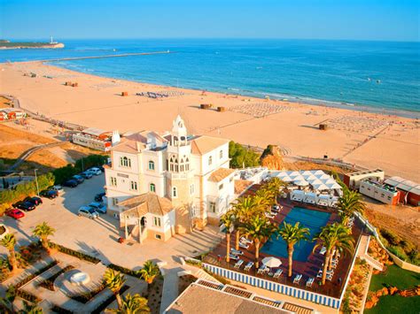 Urlaub in portugal, das heißt urlaub auf dem sonnenbalkon europas, an der algarve. Portugal Urlaub » TOP Angebote für Portugal Reisen ...