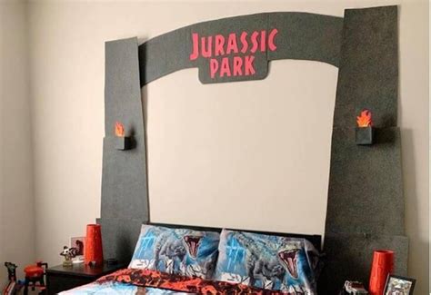 At Home Imagineering Jurassic Park Bedroom Inside The Magic Jurassic Room Dinosaur Bedroom