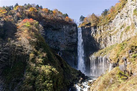 Free Download Hd Wallpaper Nikko Kegon Waterfall Autumn Leaves