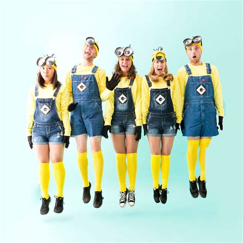 Make Minion Costumes For Your Squad This Halloween Minion Halloween