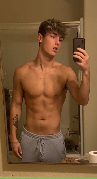 Bryce Hall Nude Tiktoker Pelado Em Fotos Quentes Xvideos Gay