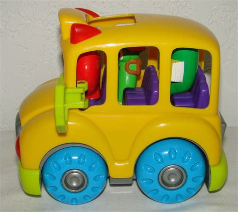 Veggie Tales Silly Sounds School Bus Toy 3249807027
