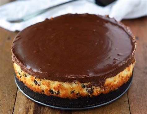 Chocolate mousse is a soft prepared sweet or savory dish. Chocolate Chip Cheesecake with Chocolate Mousse - Friday ...