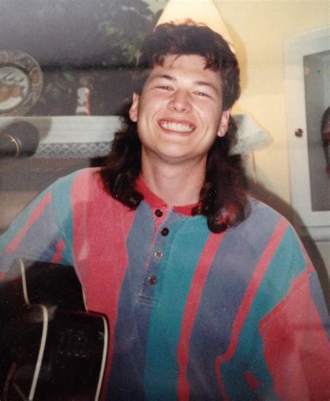 The Voice S Blake Shelton Looks Unrecognizable With Mullet From
