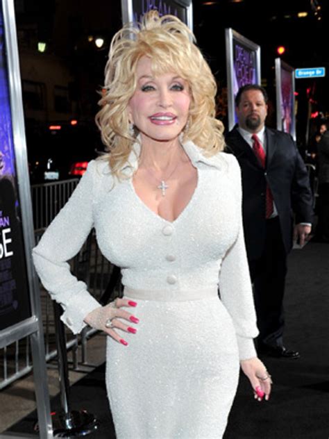 Yet Another Reason To Love Dolly Parton Allure