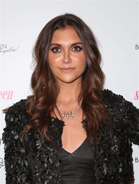 Alyson Stoner At Th Annual Beautycon In Los Angeles Hawtcelebs