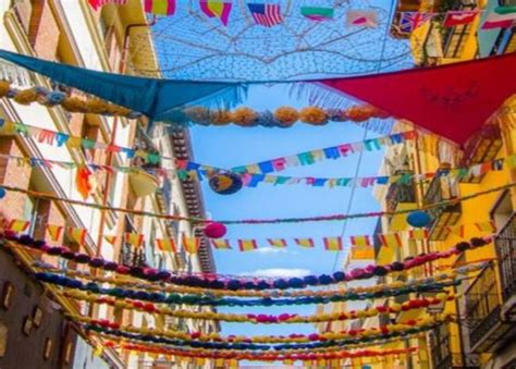 Reserve a sua casa de férias com toda a confiança. ¡Vivan las ferias, las verbenas y las fiestas de los ...