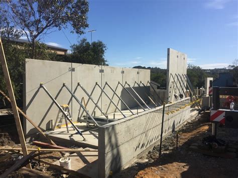 Precast Concrete Tilt Wall Panels
