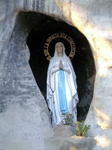 Capilla de nuestra señora de lourdes) is a historic chapel located at the miramar district in santurce, puerto rico. Basílica y Santuario Nuestra Señora de Lourdes ~ Argentina ...