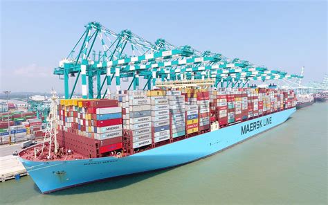 Maersk Containership Loads World Record 19038 Teus In Malaysia Gcaptain