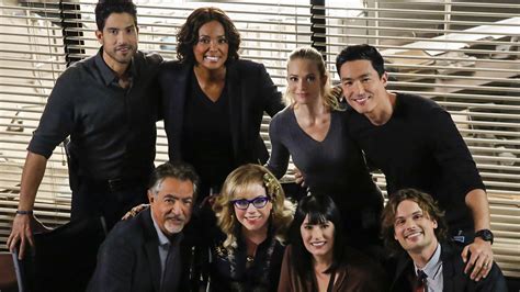 It premiered on september 30, 2015 on cbs and ended on may 4, 2016. Watch Access Hollywood Interview: 'Criminal Minds' Is ...