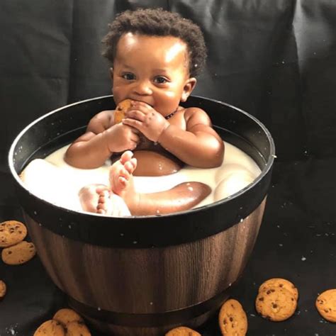 How And Why To Give A Breast Milk Bath For Baby Exclusive Pumping