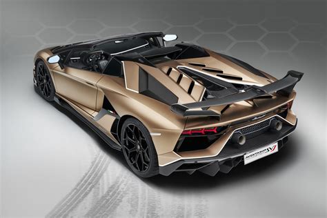 Lamborghini Aventador Svj Roadster Revealed Units Only Gtspirit