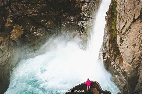 Visiting Pailon Del Diablo Waterfall From Baños Ecuador — Laidback Trip