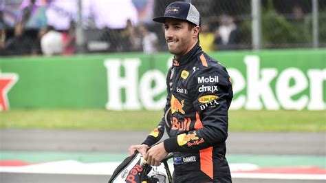 What tv channel broadcast formula 1 2019 season grand prix races in your country ? F1 news, Brazilian Grand Prix 2018: Daniel Ricciardo on ...