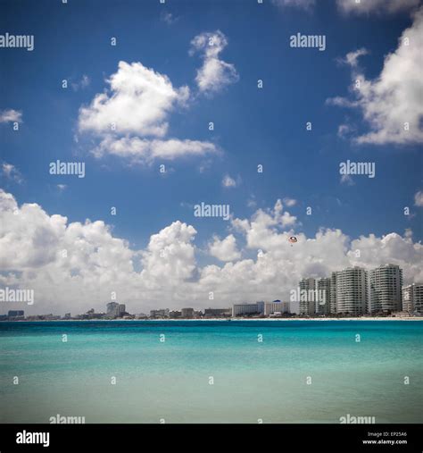 Caribbean Beach View Cancun Mexico Stock Photo Alamy