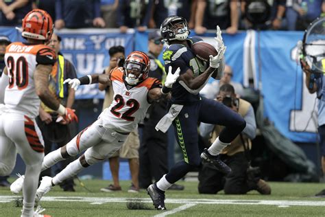 Find the latest in dk metcalf merchandise and memorabilia, or check out the rest of our nfl football gear for. DK Metcalf impresses Seahawks teammates, but not himself