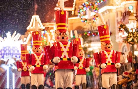 Disney World Announces Additional Holiday 2022 Details Thrillgeek
